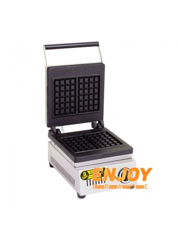 Вафельниця Remta W10