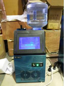 Льдогенератор Rauder CNB-200FT Льдогенератор Rauder CNB-200FT