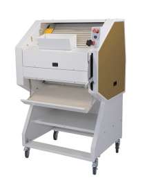 Машина для формирования батонов Golden Mix B3C700