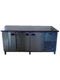 Холодильний стіл 1860х700х850 (3 двері) гранітна стільниця