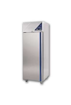 Шкаф холодильный Dalmec ECC700TN