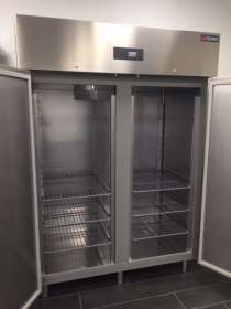 Холодильный шкаф Gemm EFN02